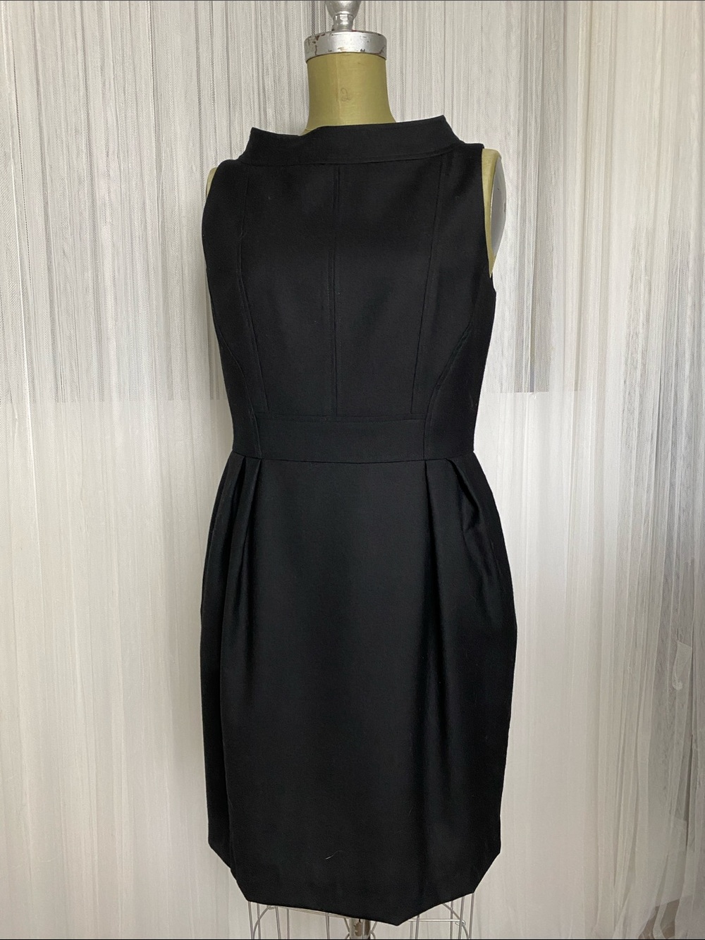 Classic Black Sleeveless Sheath Dress High Boat Collar by David Dixon 🇨🇦